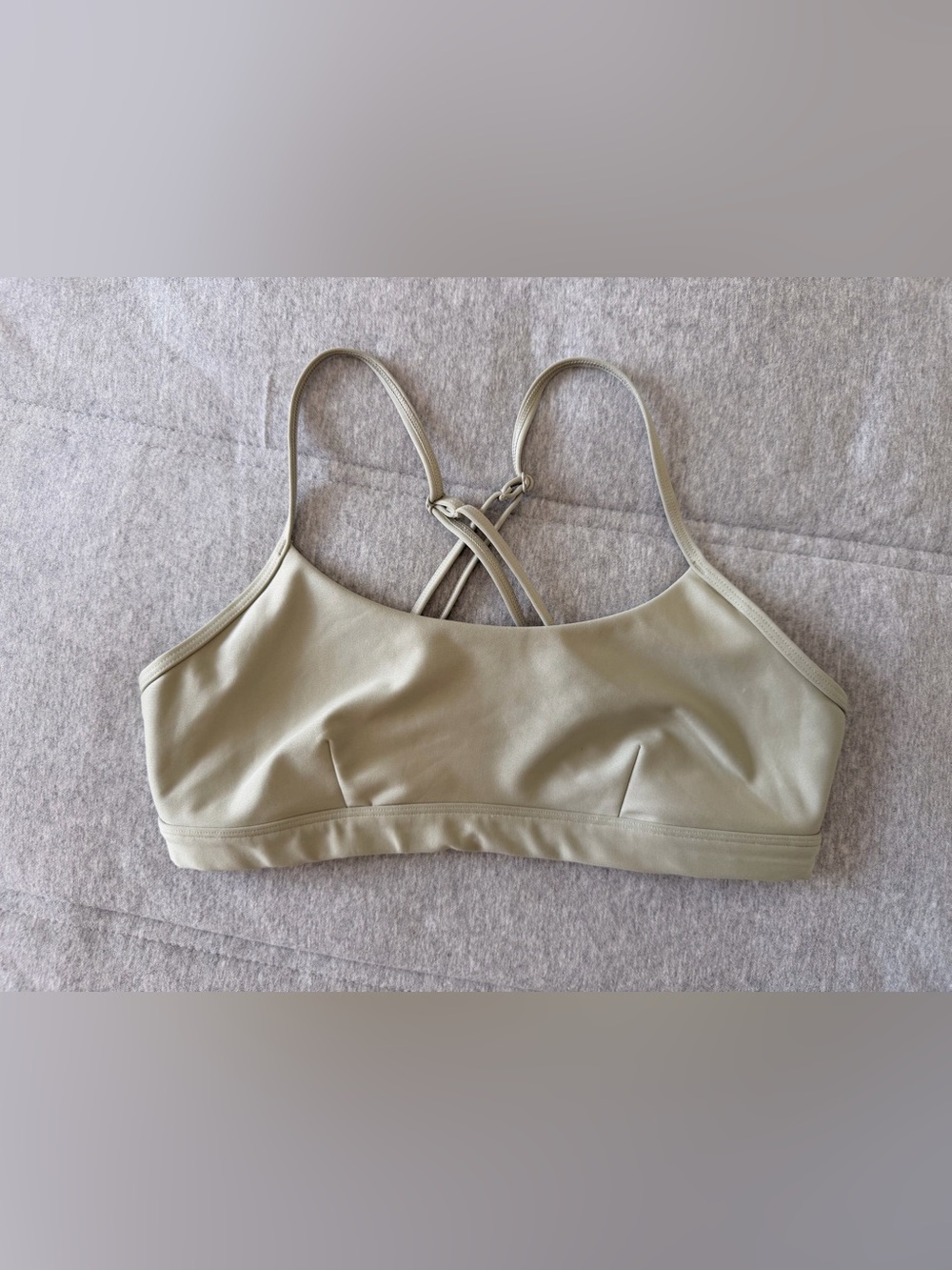 ALO yoga airlift intrigue bra